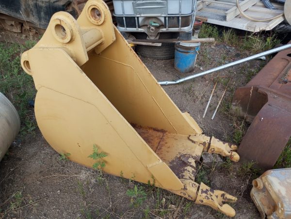 Bote Excavadora M315 CAT